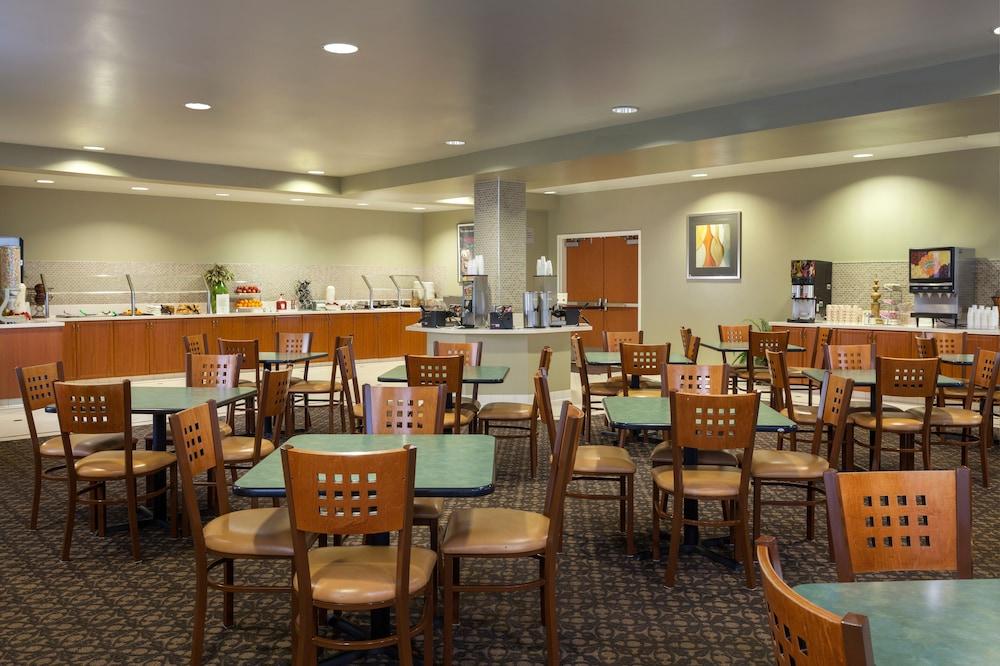 Desert Palms Hotel & Suites Anaheim Resort Bagian luar foto