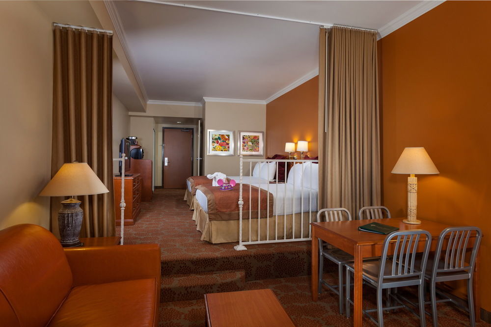 Desert Palms Hotel & Suites Anaheim Resort Bagian luar foto