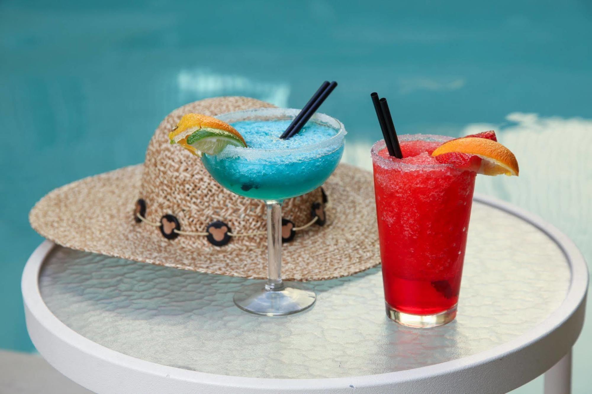Desert Palms Hotel & Suites Anaheim Resort Bagian luar foto