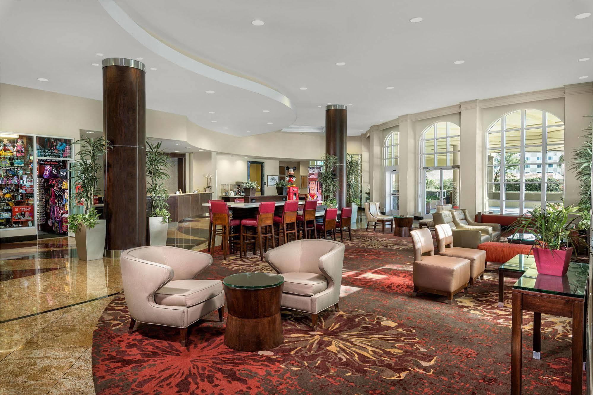 Desert Palms Hotel & Suites Anaheim Resort Bagian luar foto